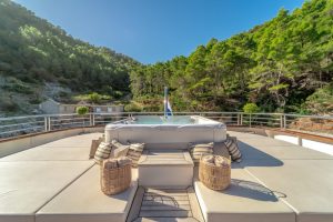 02 - Exterior - Sundeck (20)