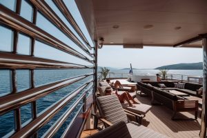 02 - Exterior - Sundeck (8)