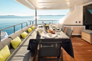 BF_Benetti 93'_Sales_Brochure 17