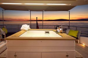 BF_Benetti 93'_Sales_Brochure 31
