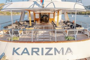 Karizma - 03 - Exterior - Upper Deck (1)
