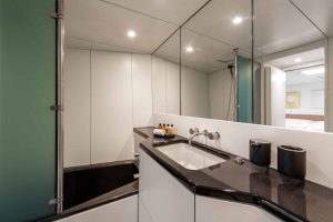 Wash basin