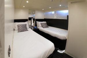 Motor Yacht for charter Interior