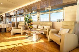 Riva - 04 - Interior - Salon (24)
