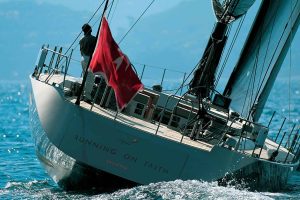 Sailing boat